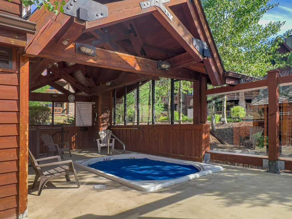 105, 106 Stewart Creek Landing 