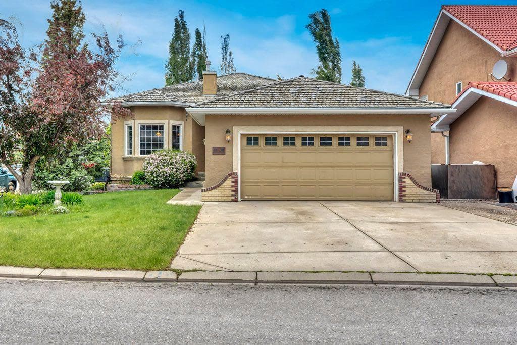199 Lakeside Greens Court 