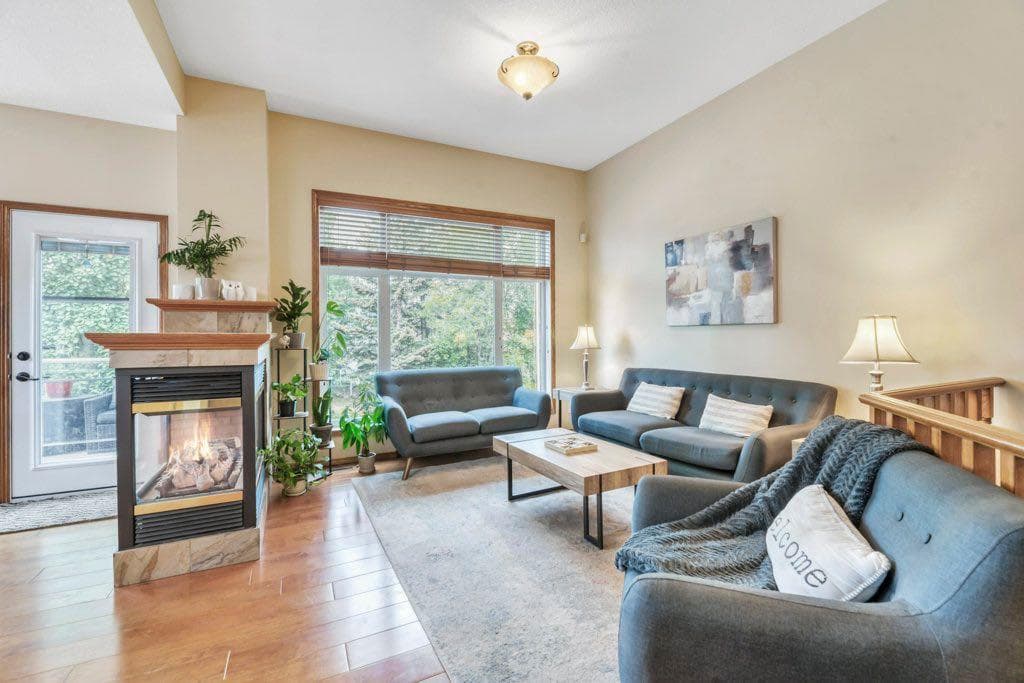 199 Lakeside Greens Court 