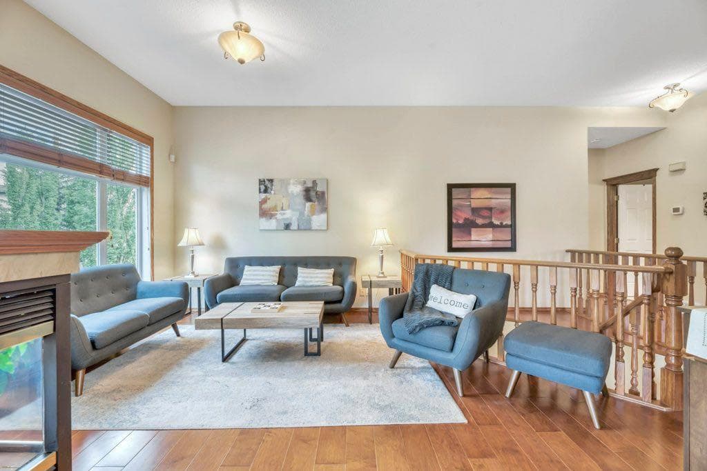 199 Lakeside Greens Court 