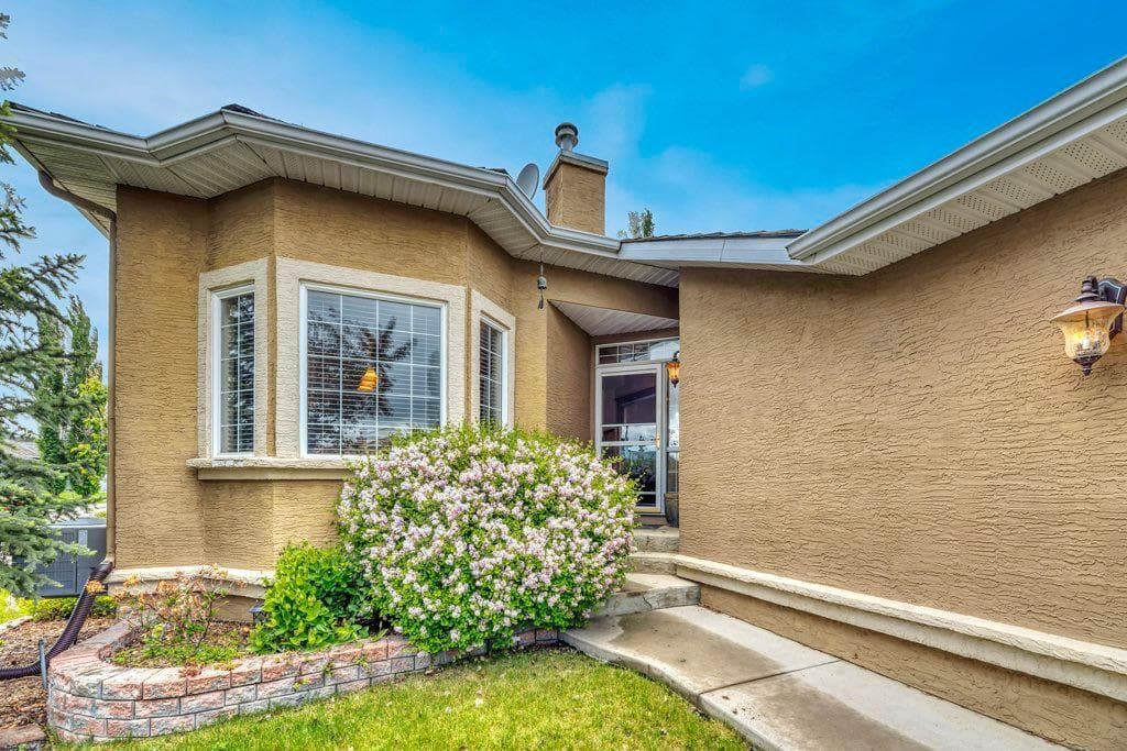 199 Lakeside Greens Court 