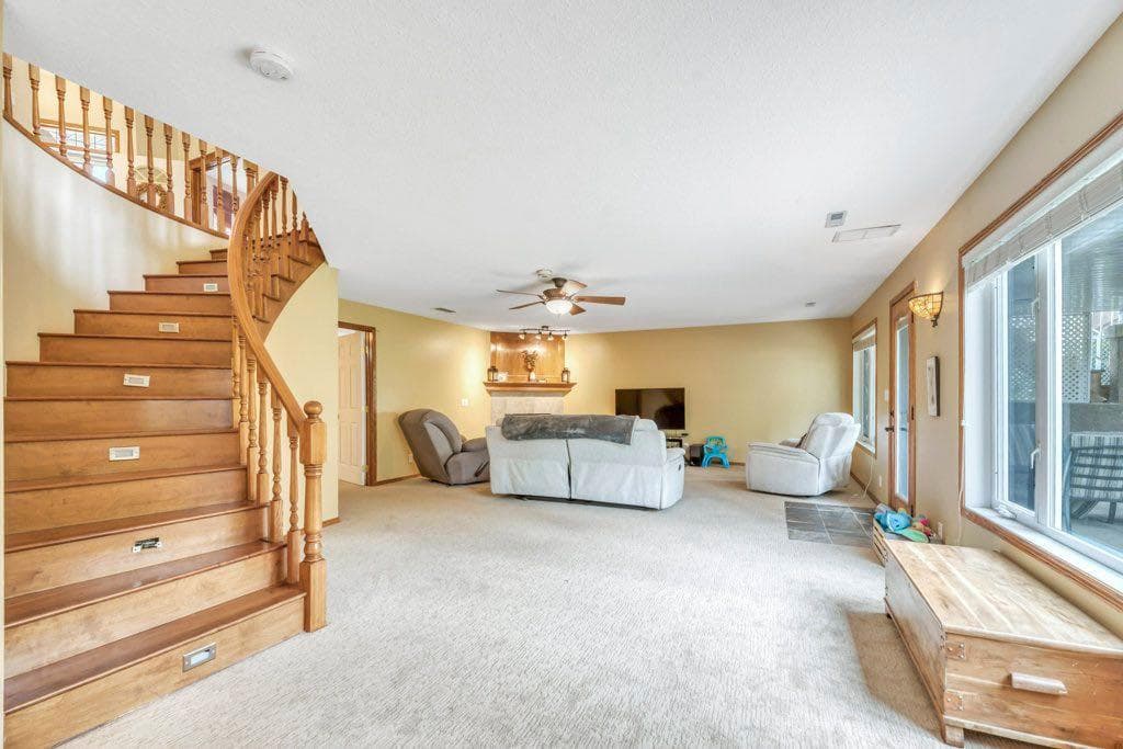199 Lakeside Greens Court 