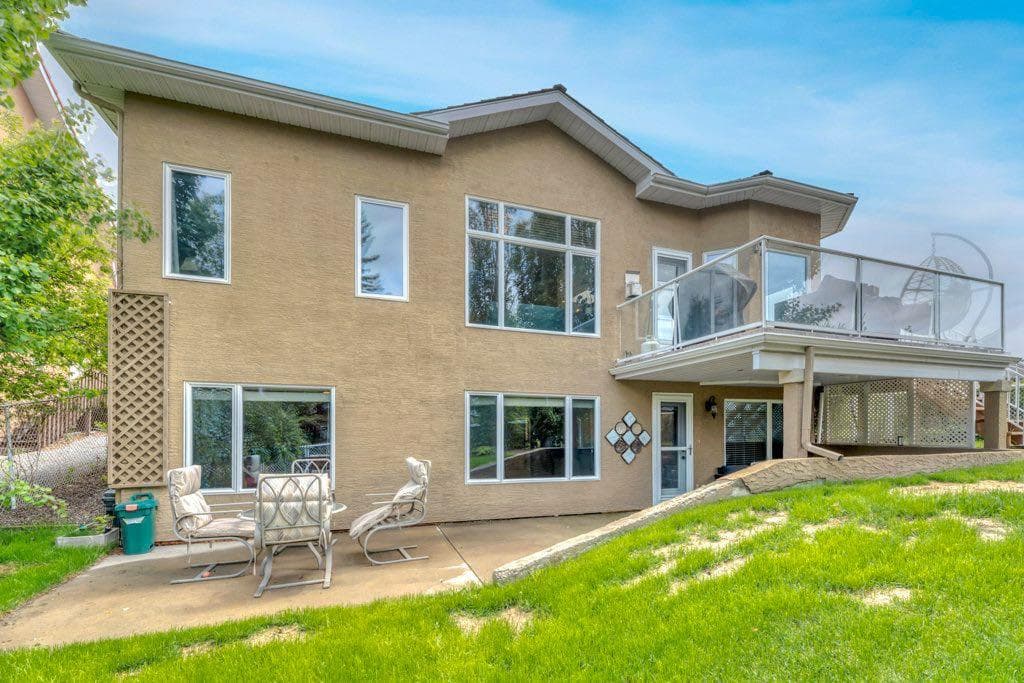 199 Lakeside Greens Court 