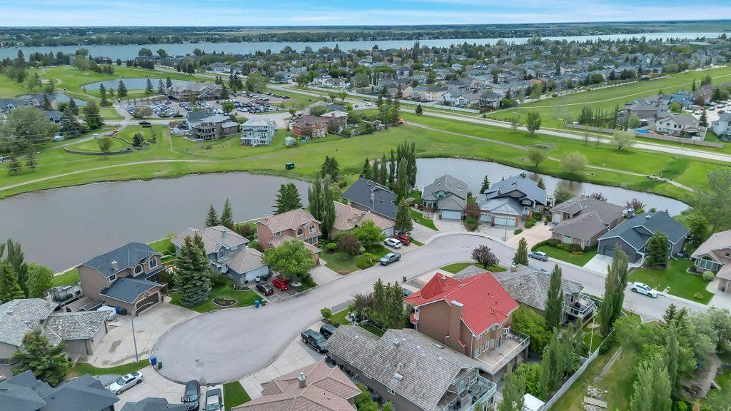 199 Lakeside Greens Court 