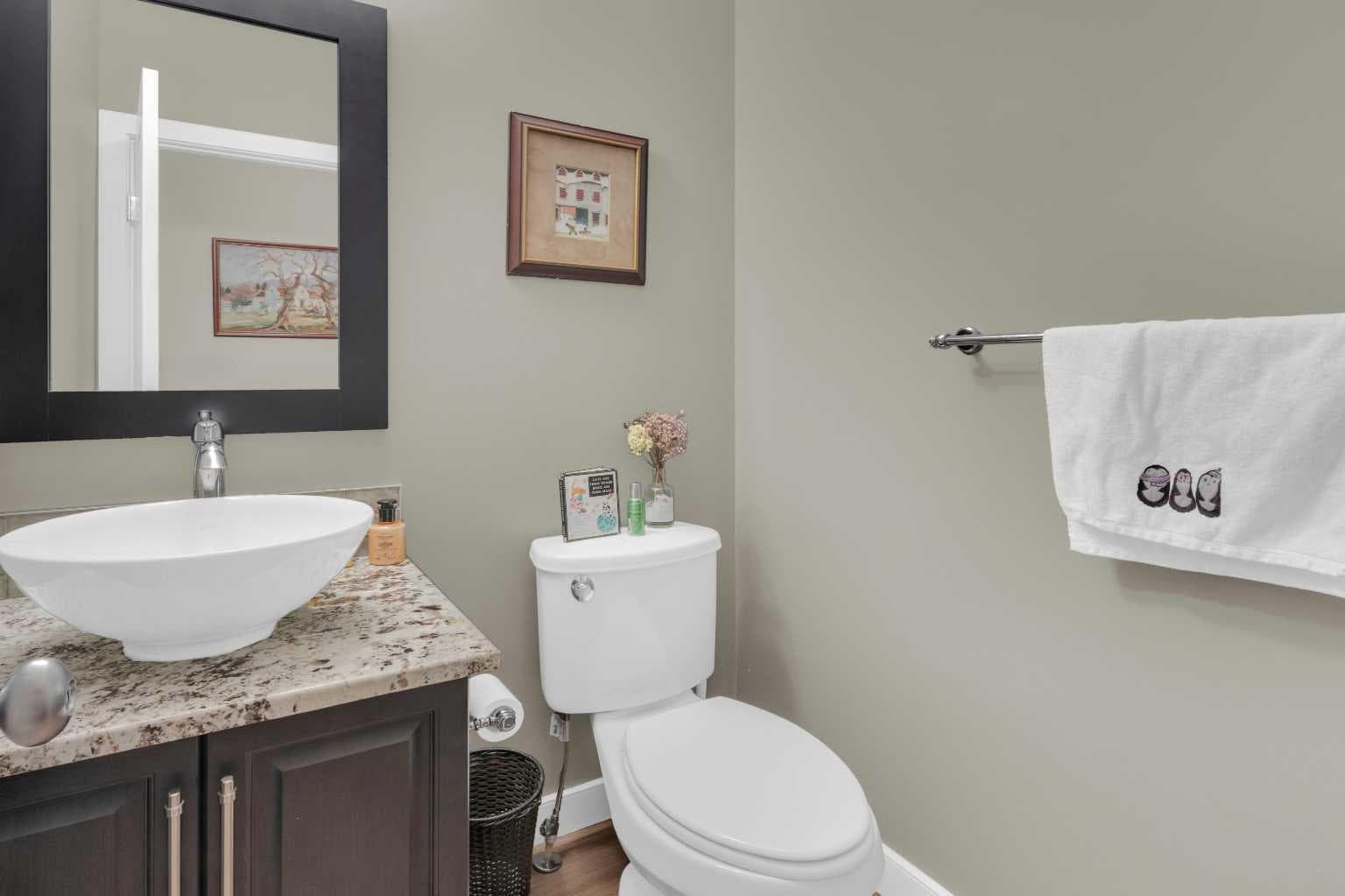 172 Ridge View Close 