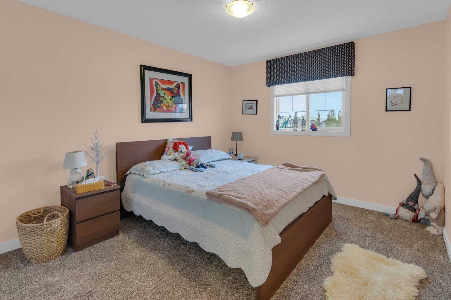 172 Ridge View Close 