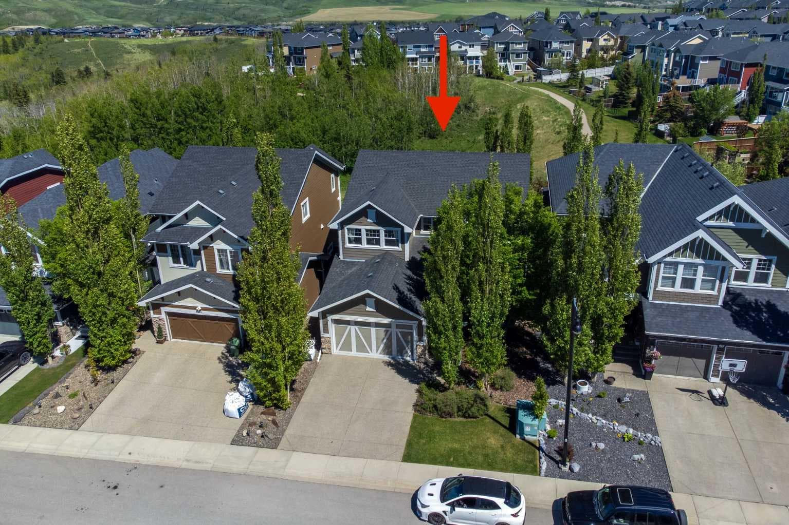 172 Ridge View Close 