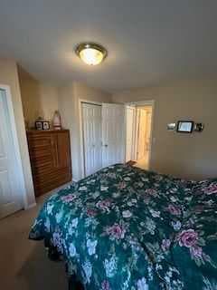 140 Dovista Court SE