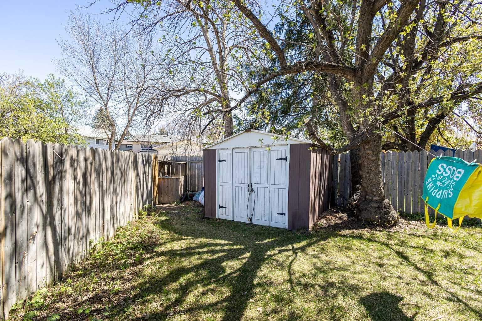 252 Templeview Way NE