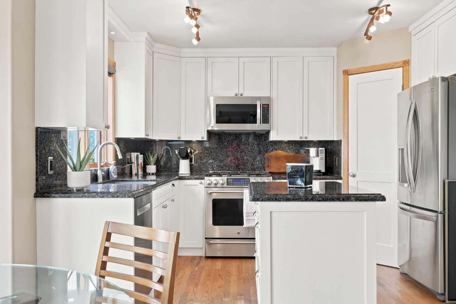 360 Hidden Ranch Circle NW