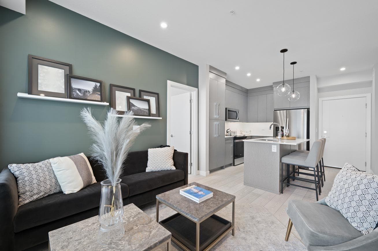 2419, 44 Skyview Parkway 