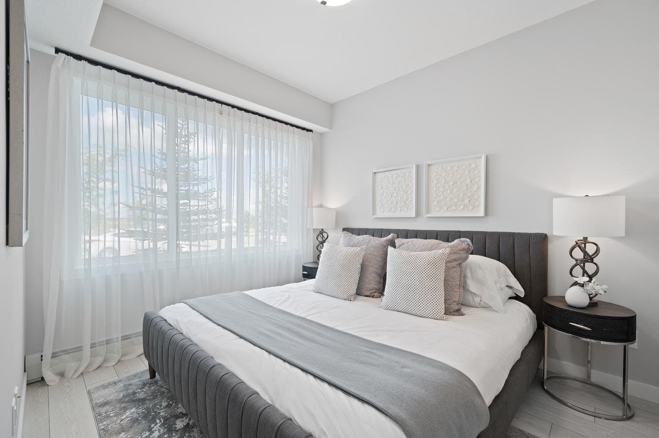 2419, 44 Skyview Parkway 