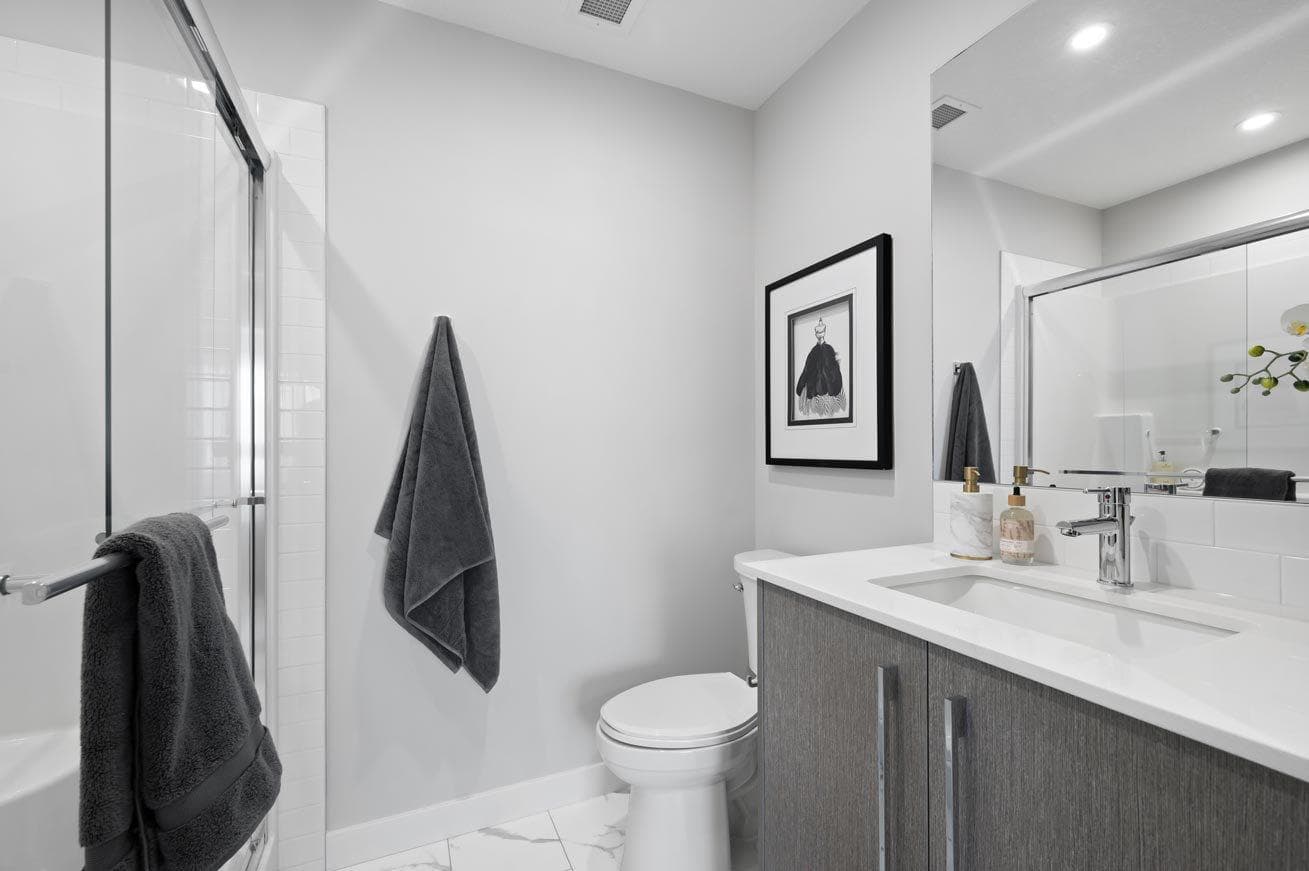 2419, 44 Skyview Parkway 
