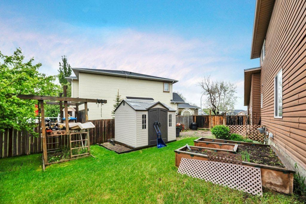 151 Cove Place 