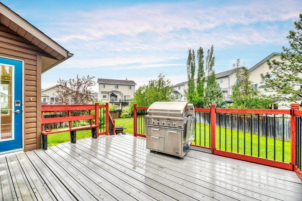 151 Cove Place 