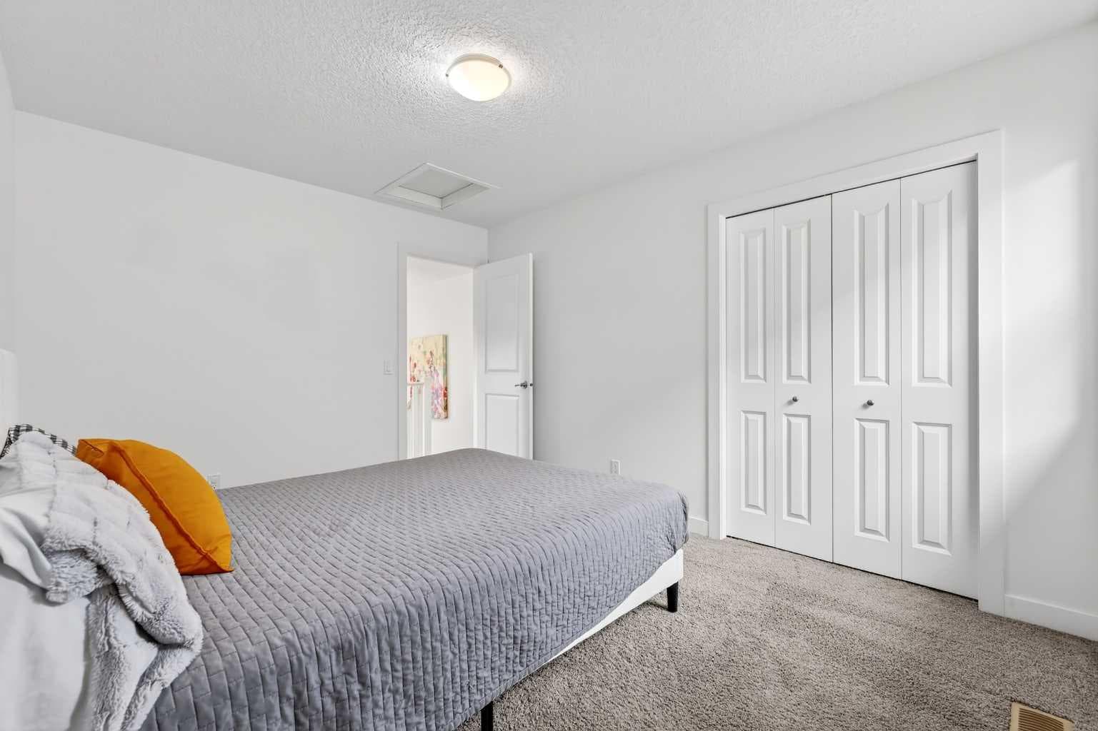 13 Cranarch Place SE
