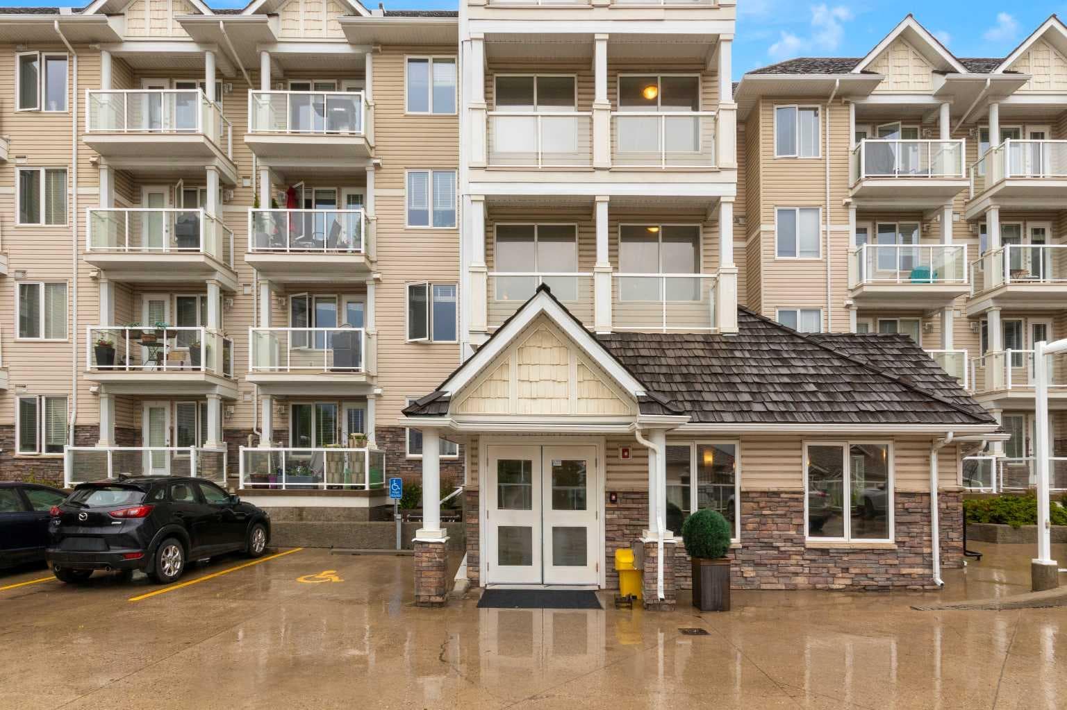 102, 500 Rocky Vista Gardens NW