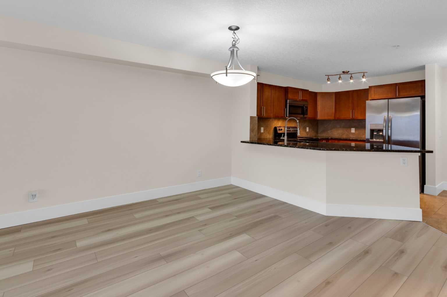 102, 500 Rocky Vista Gardens NW