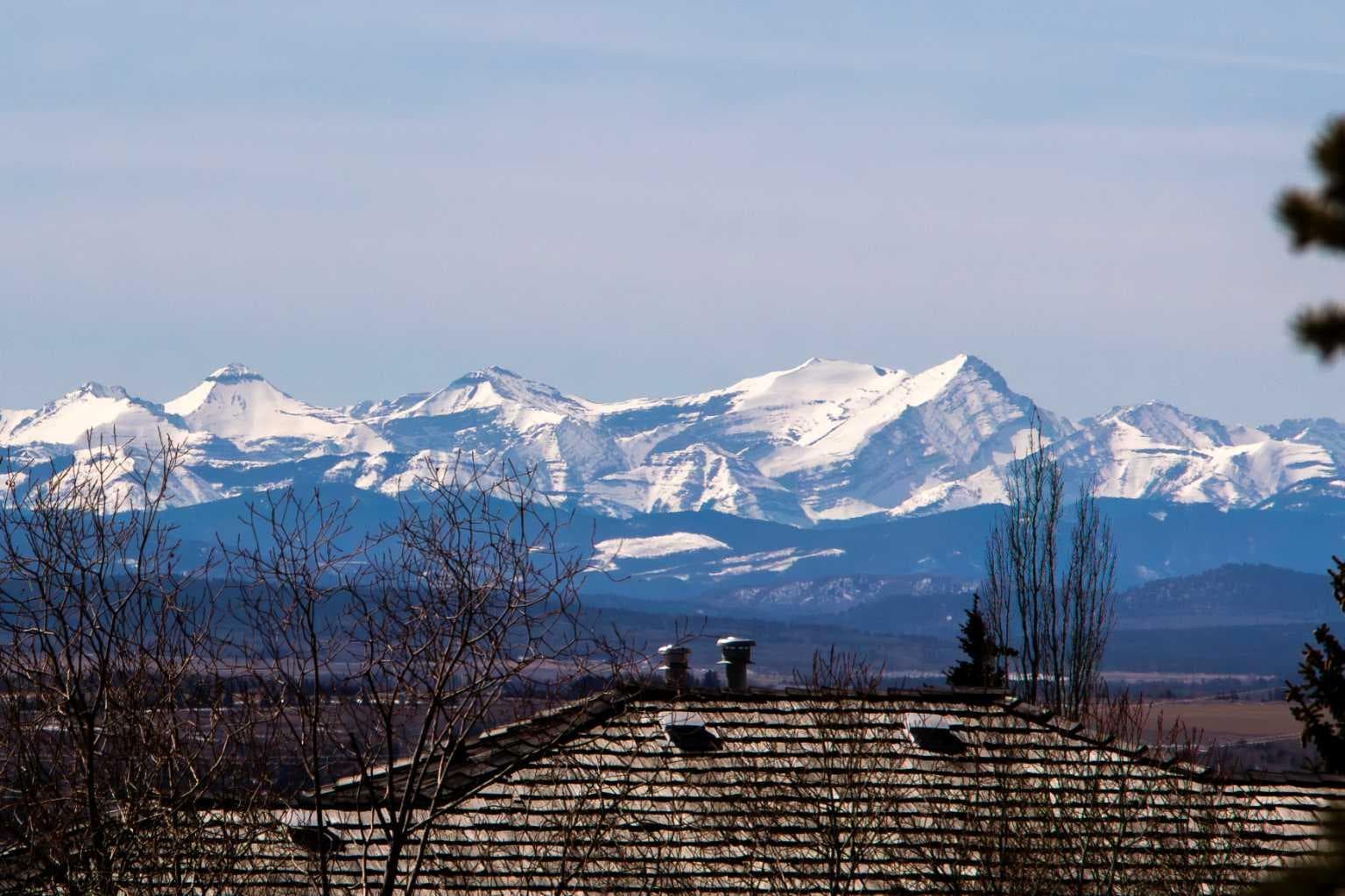 102, 500 Rocky Vista Gardens NW