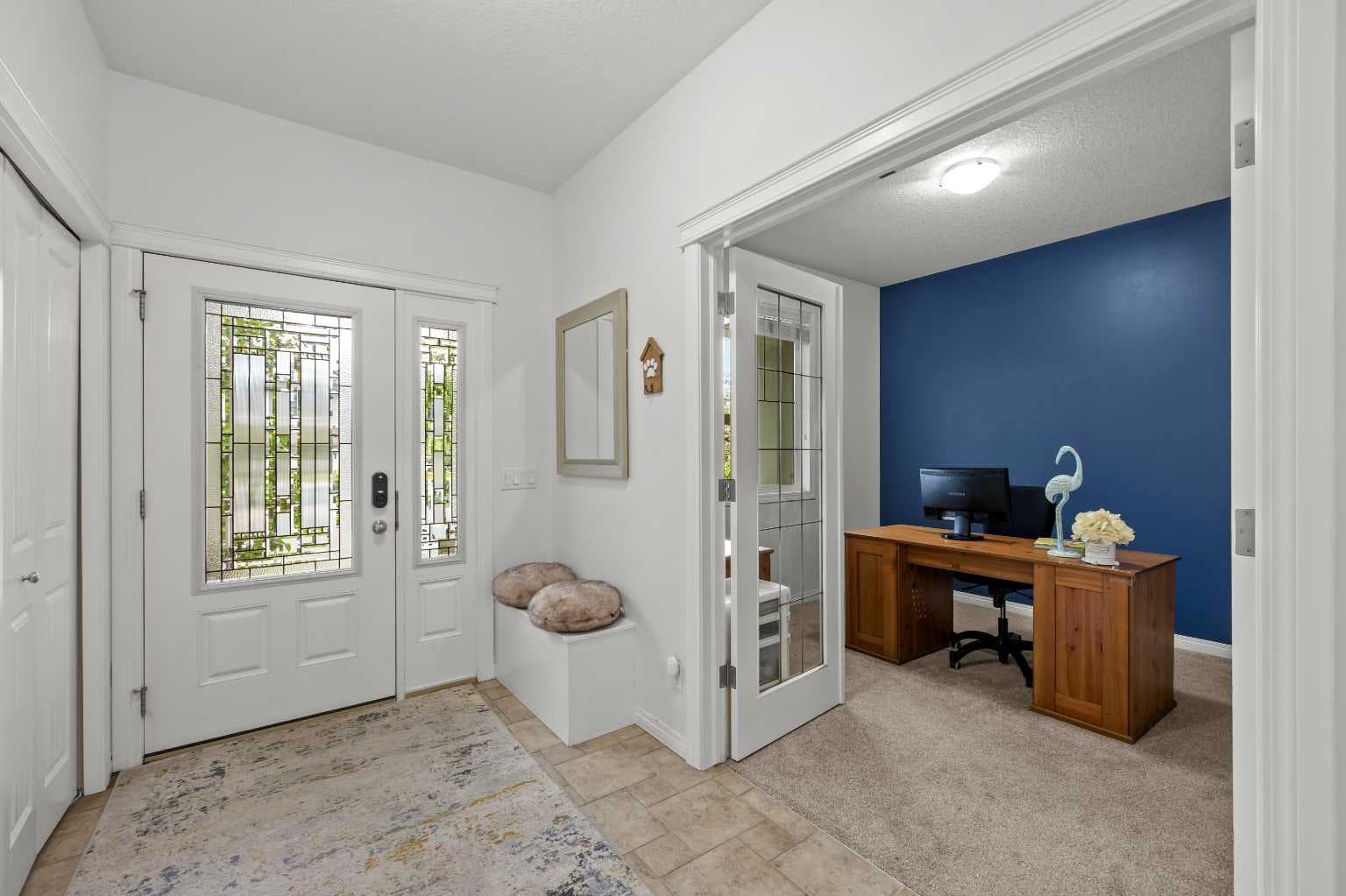 318 Coopers Drive SW