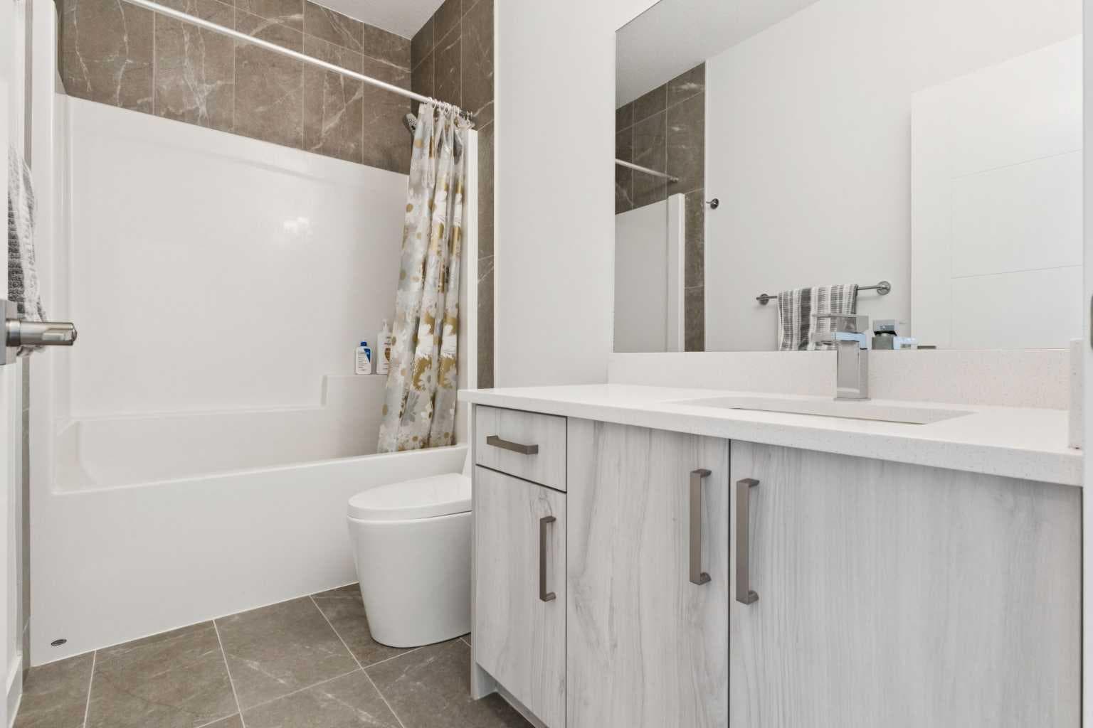 51 Midgrove Drive SW