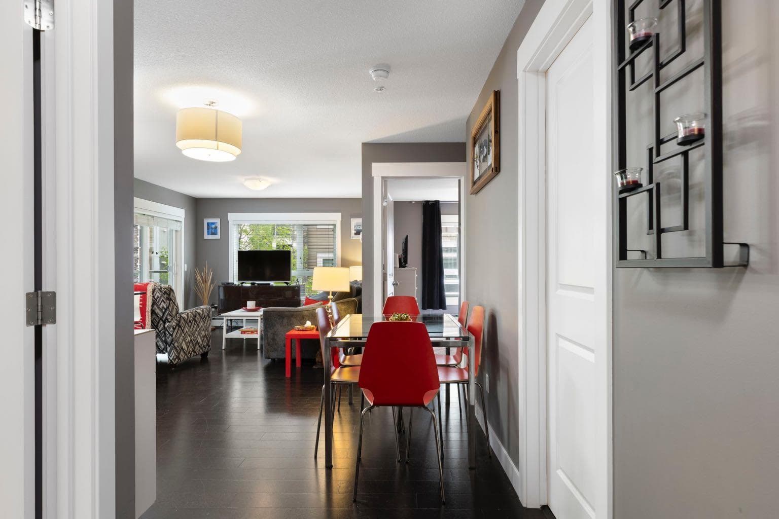 3206, 240 Skyview Ranch Road NE