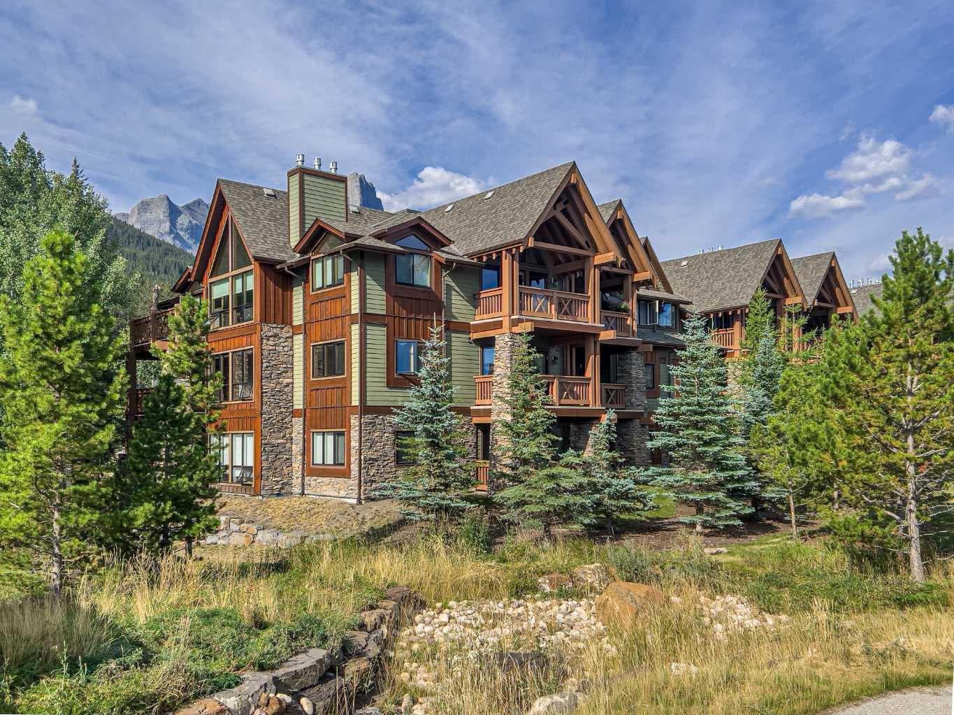 218, 106 Stewart Creek Landing  