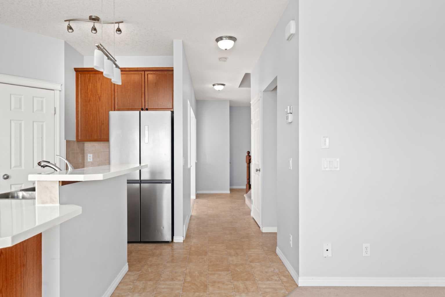 102 Kincora Glen Mews NW