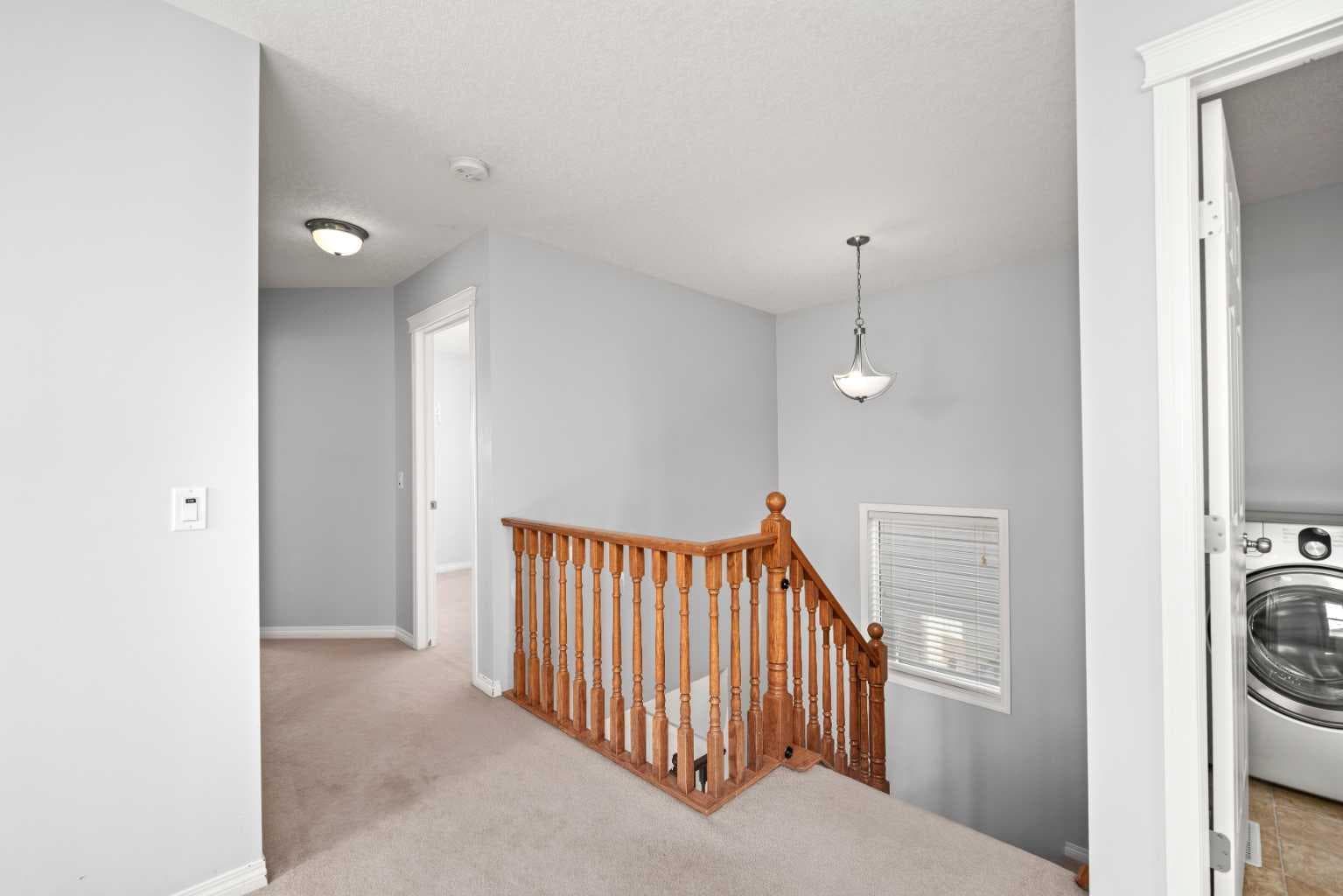 102 Kincora Glen Mews NW