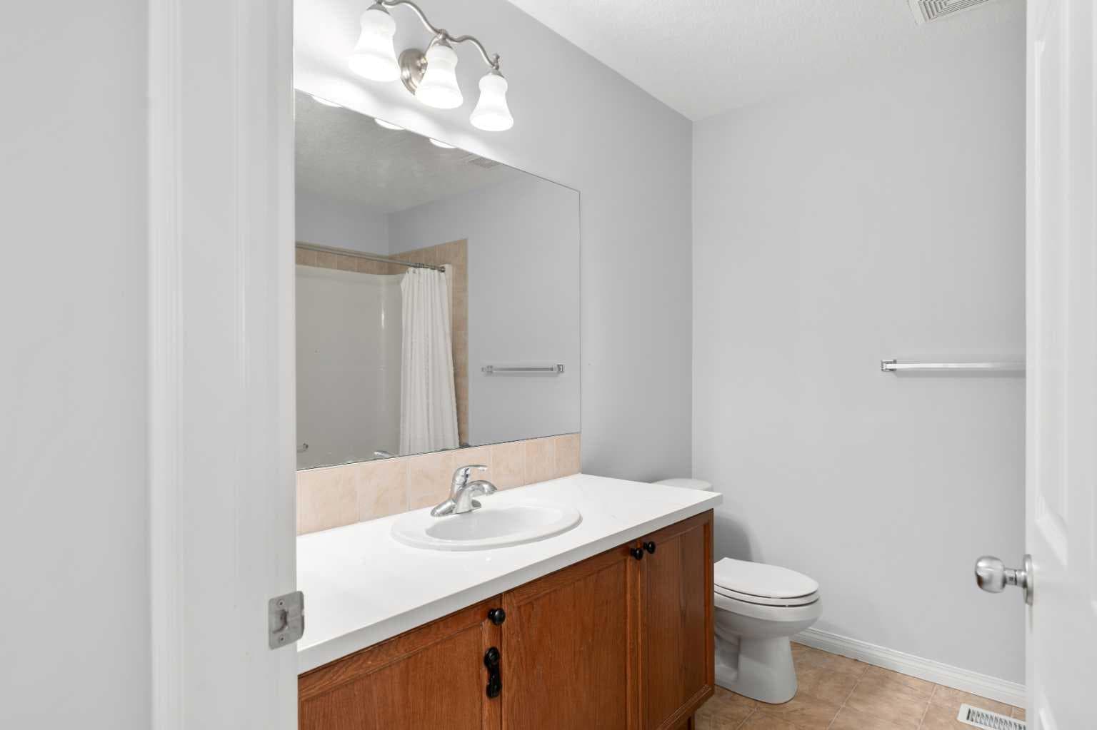 102 Kincora Glen Mews NW