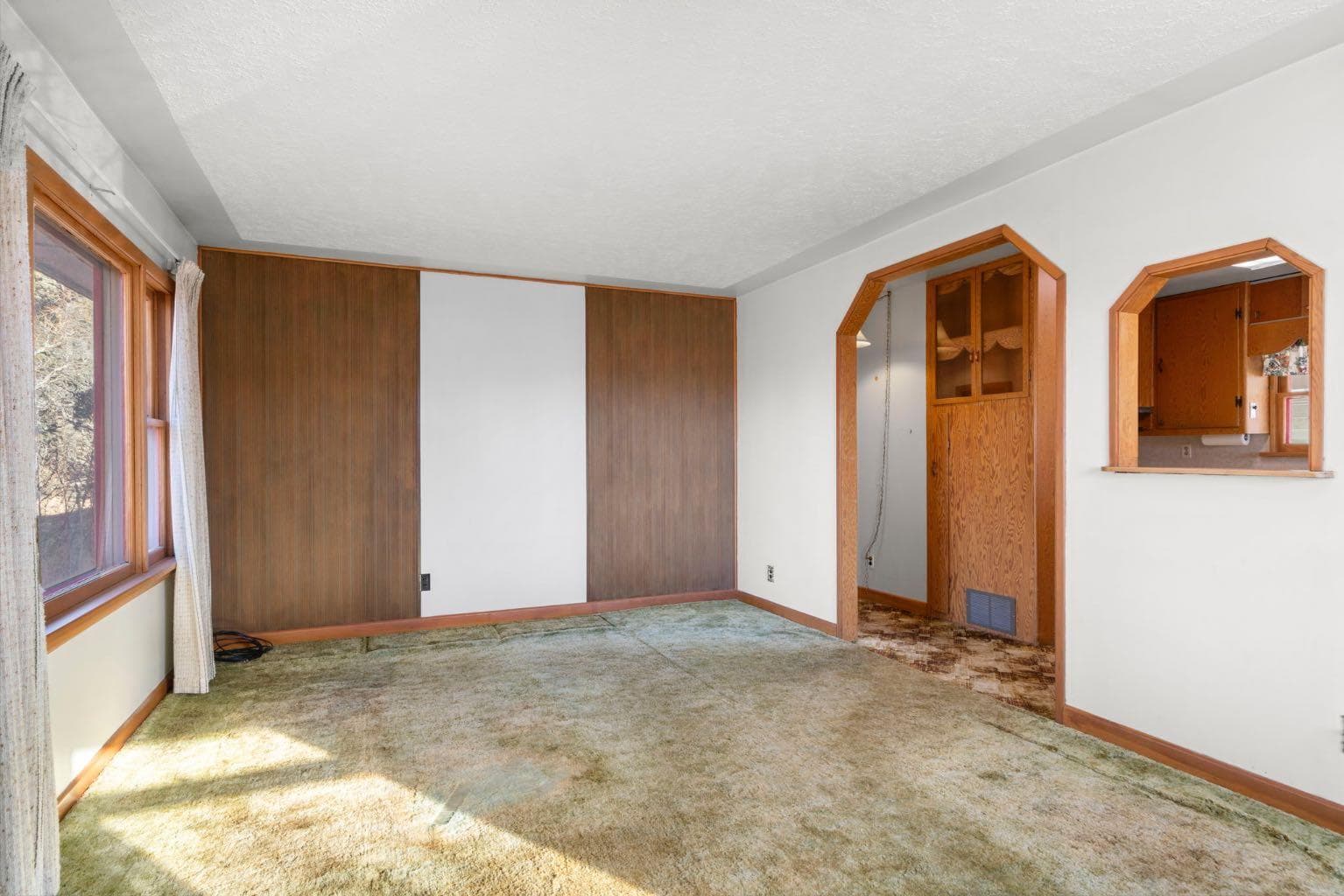 332 Third Street W