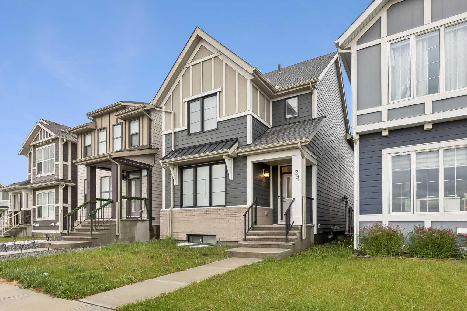 291 Magnolia Square SE