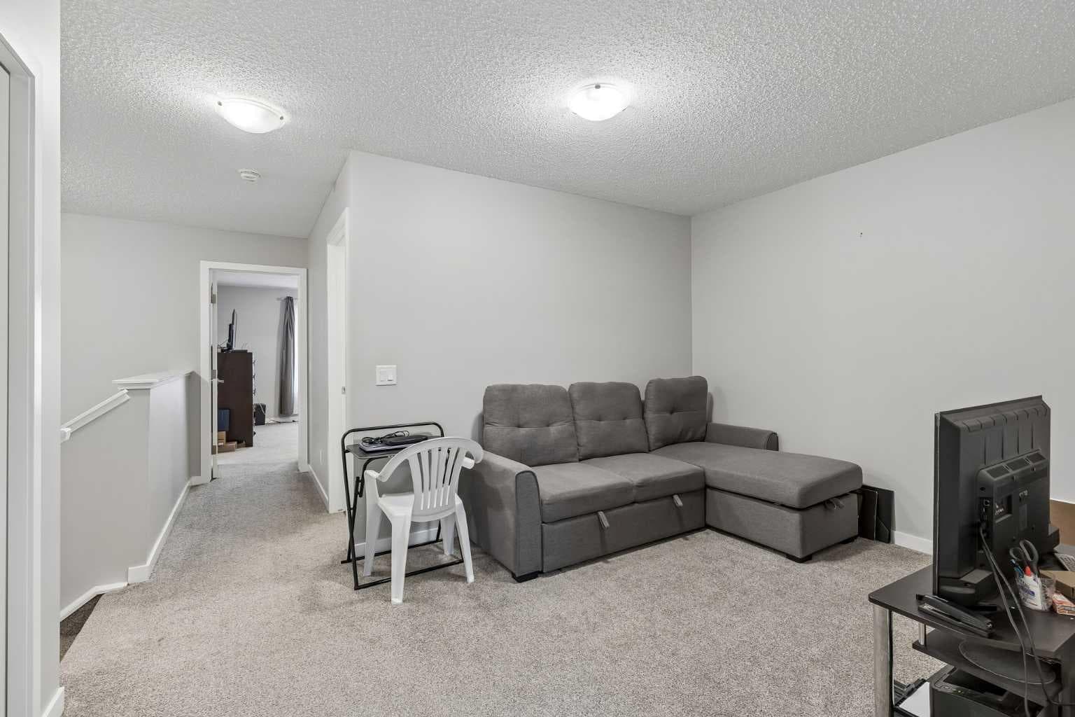 291 Magnolia Square SE