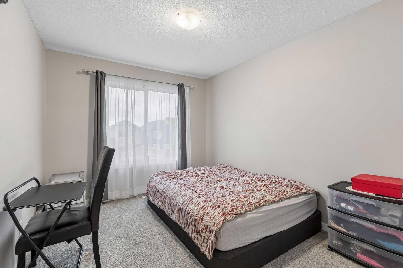 291 Magnolia Square SE