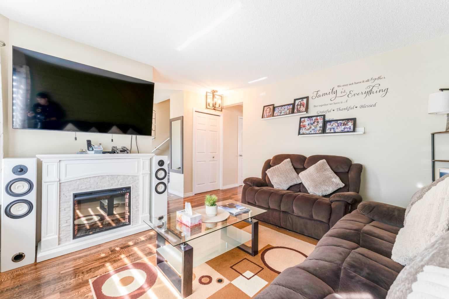 134 Tarawood Lane NE