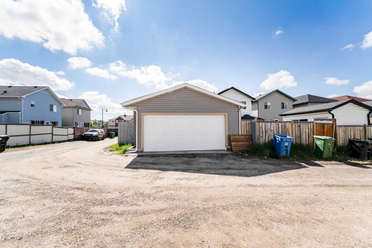 134 Tarawood Lane NE