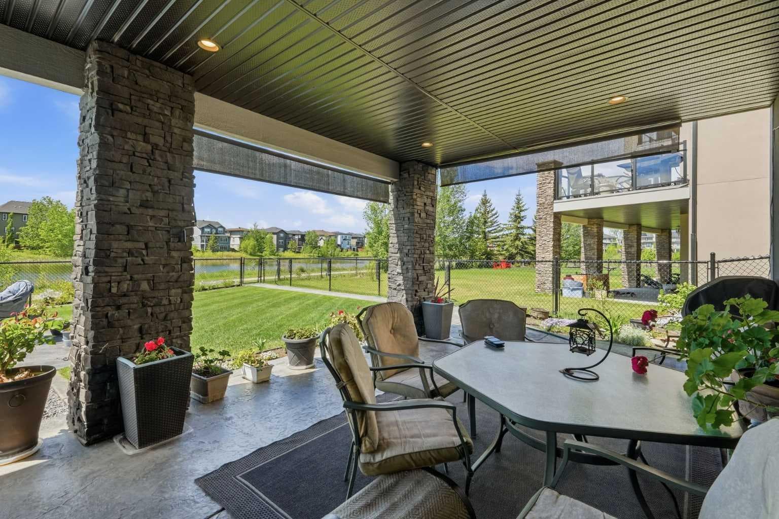 160 Kinniburgh Loop 