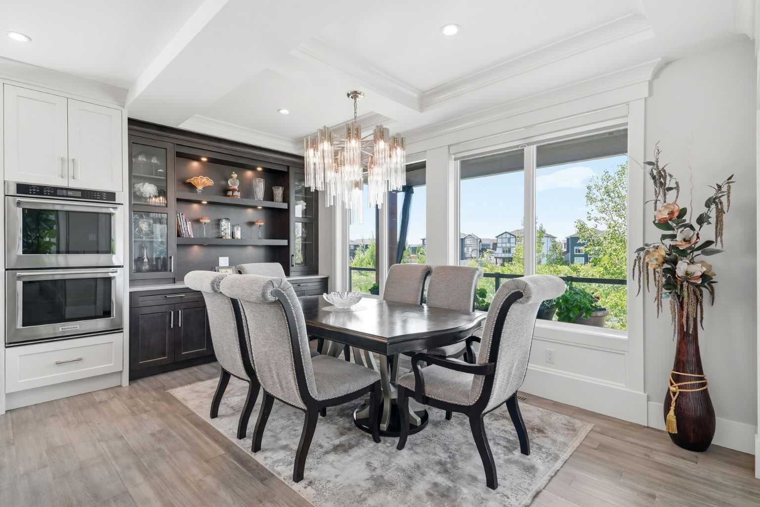 160 Kinniburgh Loop 
