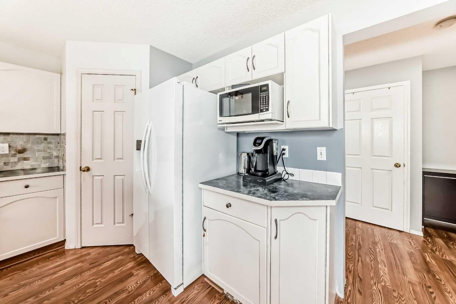 15 Citadel Meadow Crescent NW