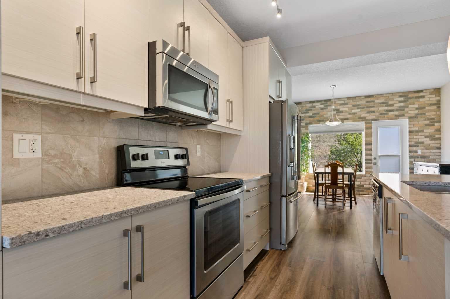 808, 501 River Heights Drive 