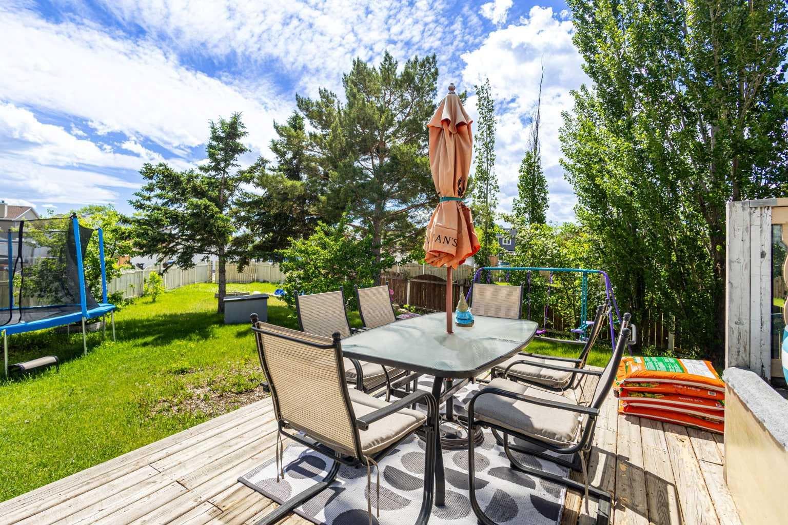 27 Erin Green Place SE