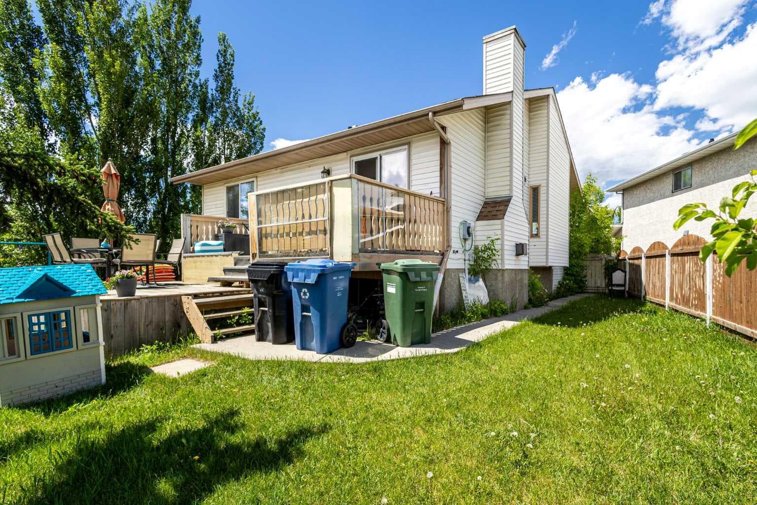 27 Erin Green Place SE