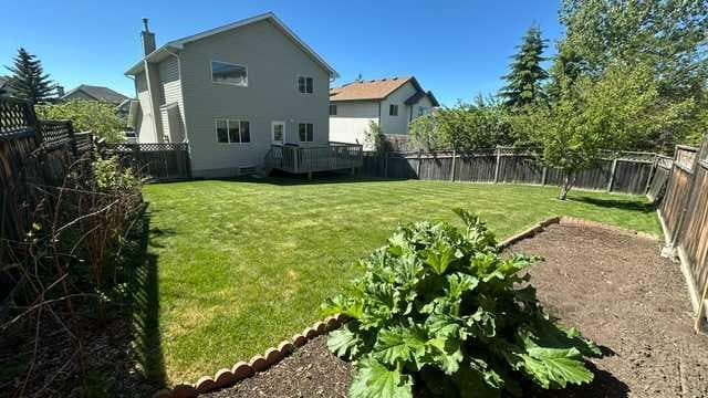 194 Arbour Stone Rise NW
