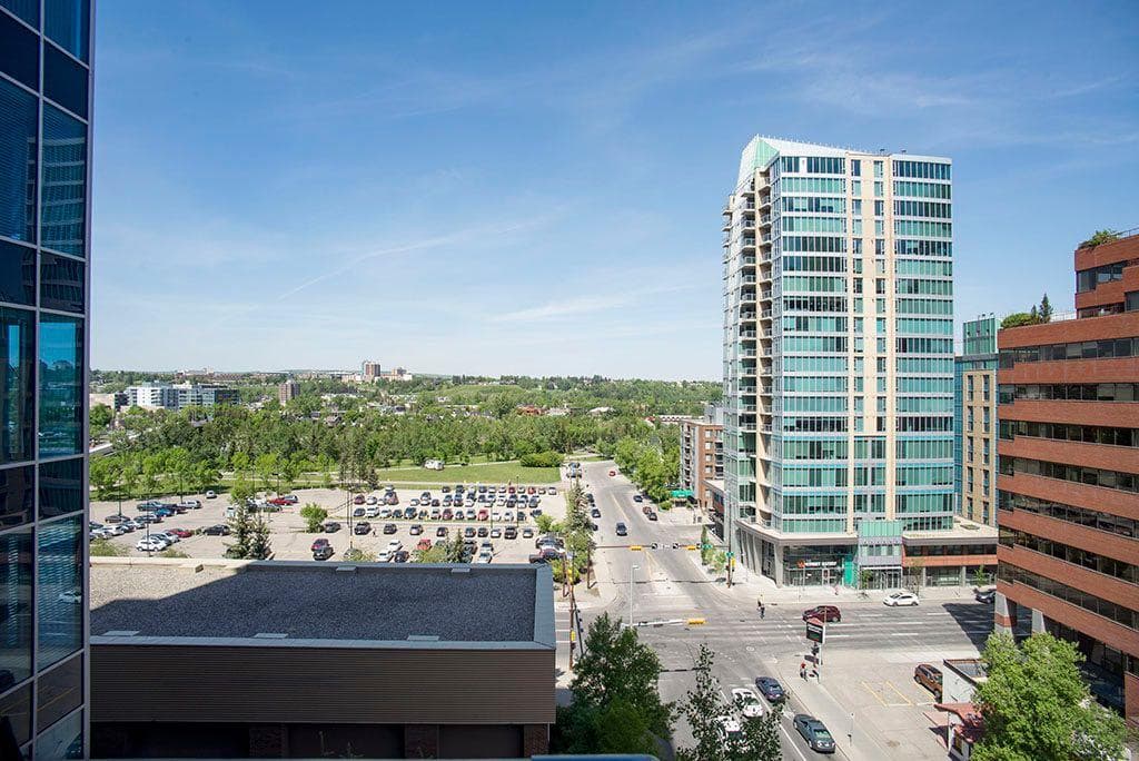 1005, 910 5 Avenue SW