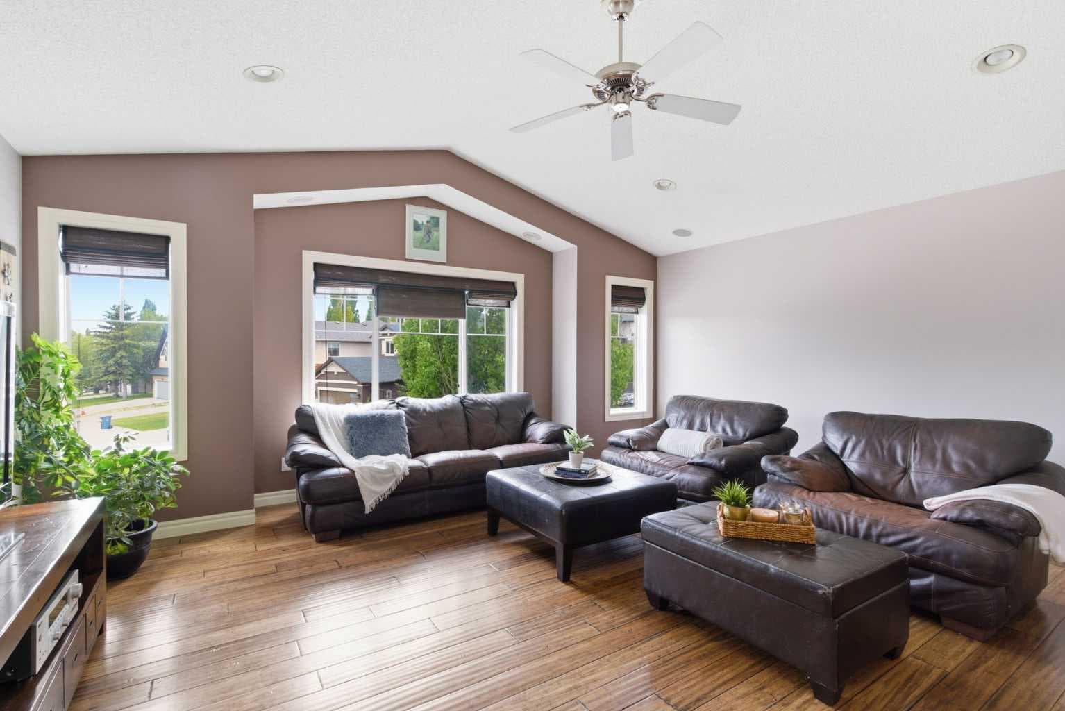 141 Panamount Green NW