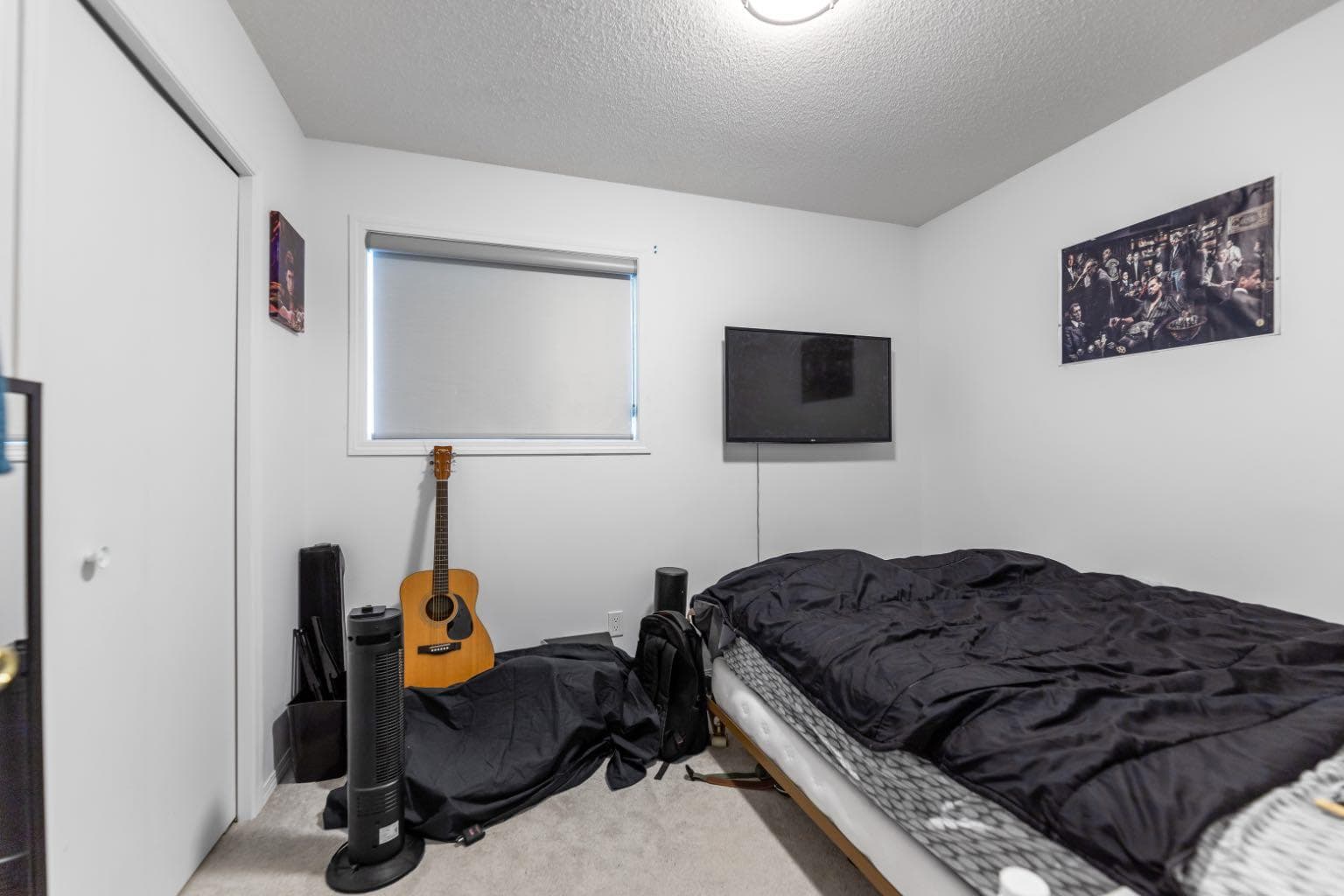 215 Carmel Close NE