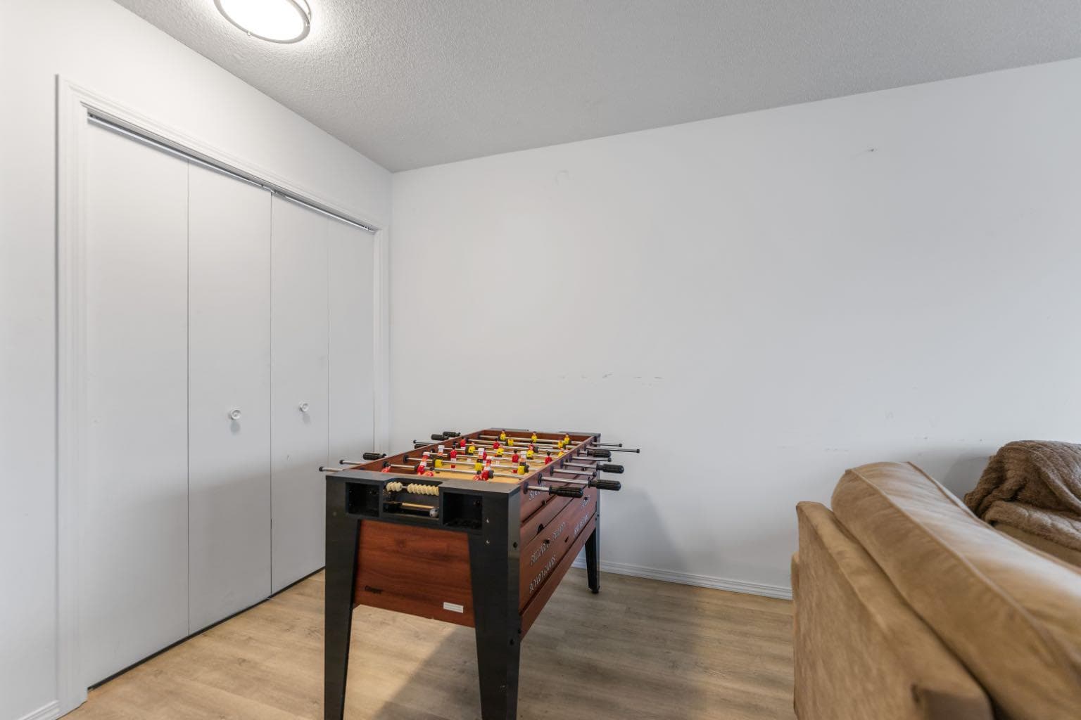 215 Carmel Close NE