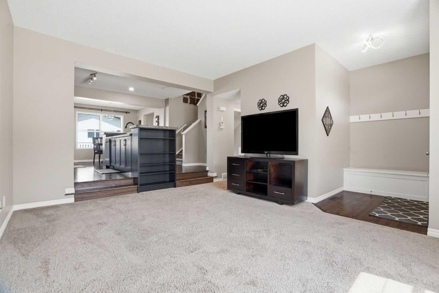 267 Skyview Springs Gardens NE
