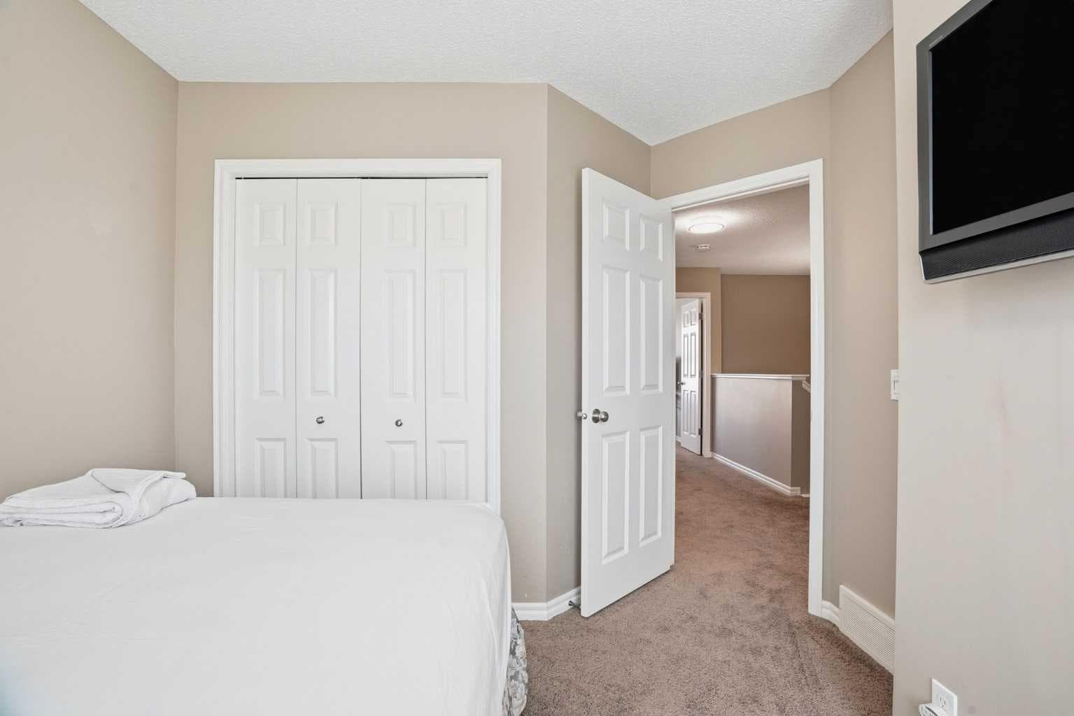 267 Skyview Springs Gardens NE