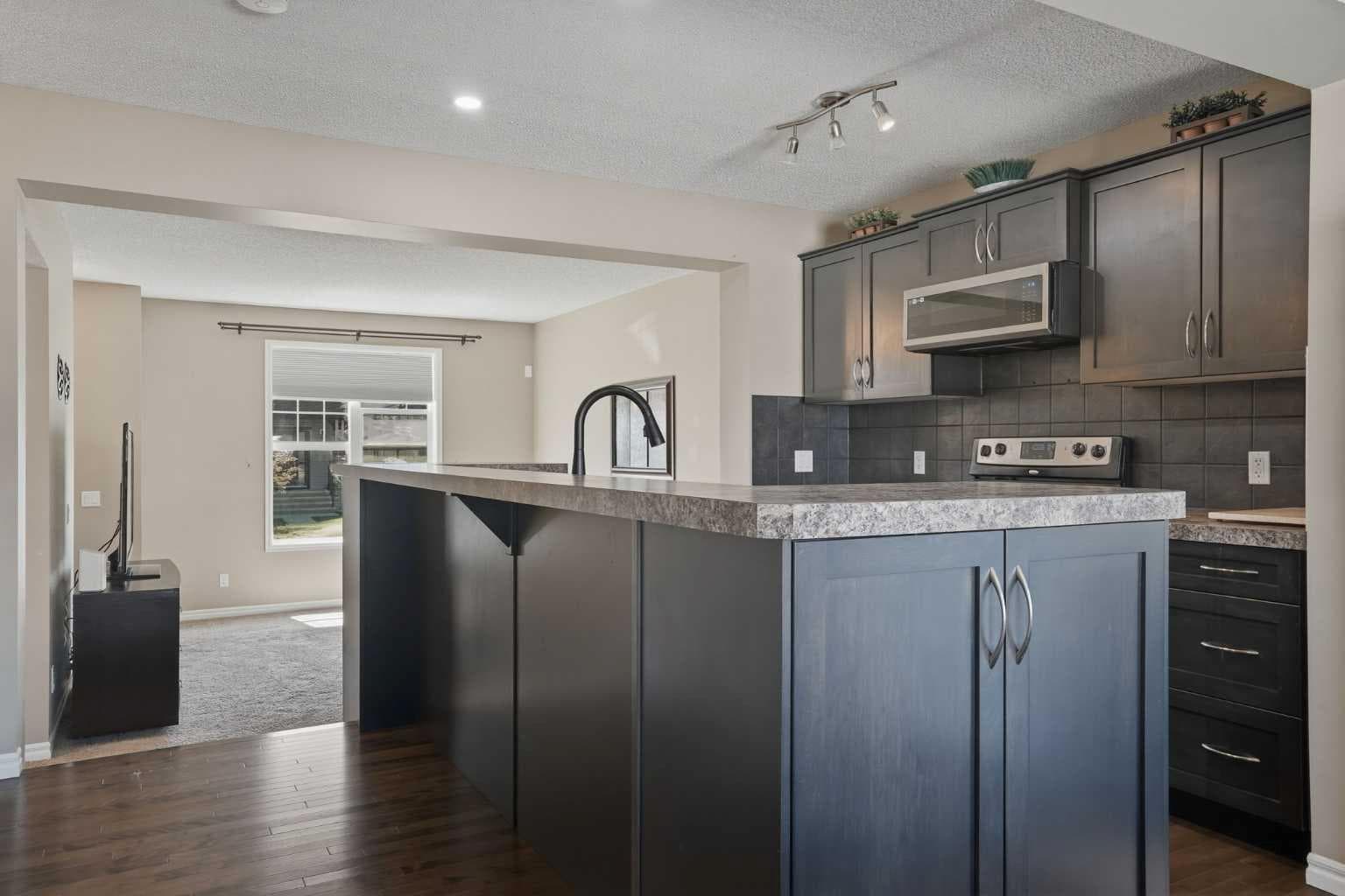 267 Skyview Springs Gardens NE